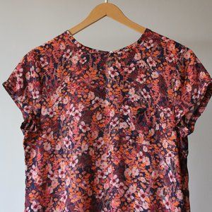 2/20$ H&M Floral Top Size 4